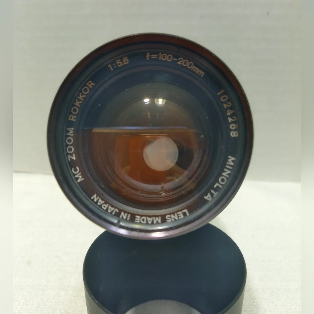 Minolta 1:56 f=100-200mm